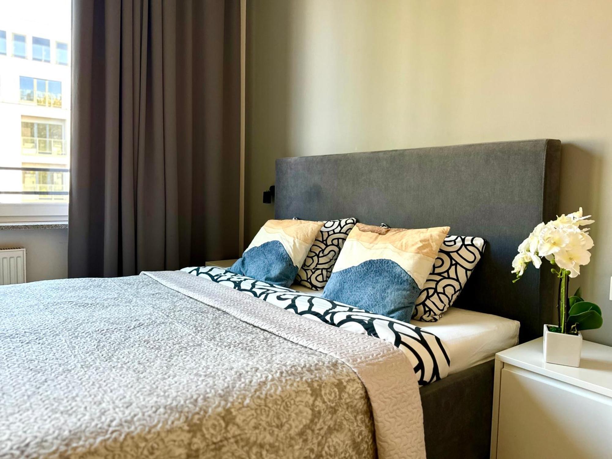 Apartment K22 Apart In Slawinska 505 Warsaw